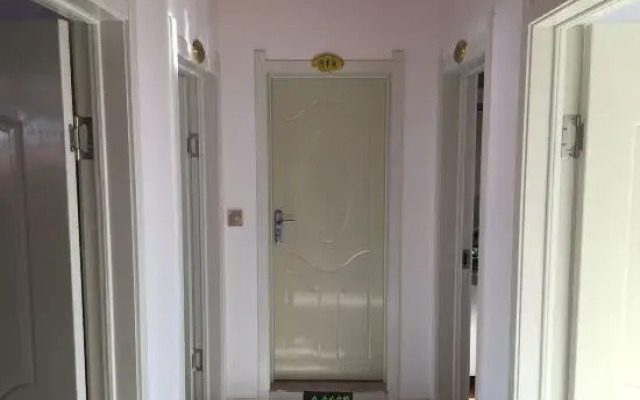 Snow Valley Yilongyuan lnn