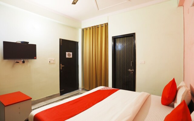 Oyo 42405 Hotel Diamond