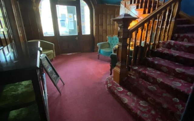 Calder House Hotel