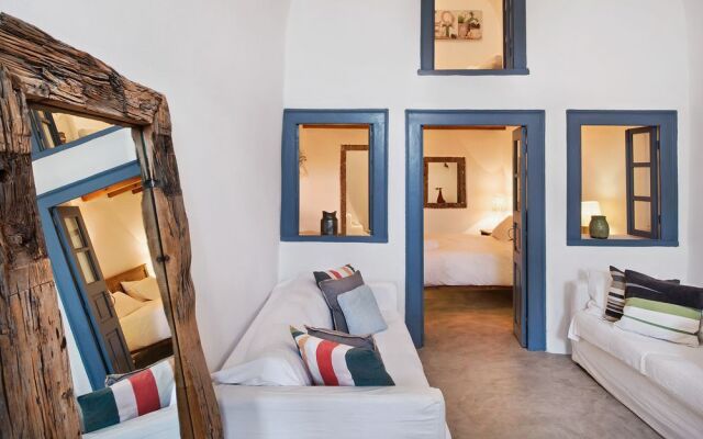 Lucky Homes - Oia
