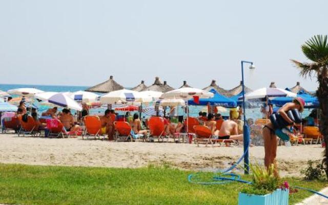 Pantheon Beach Hotel