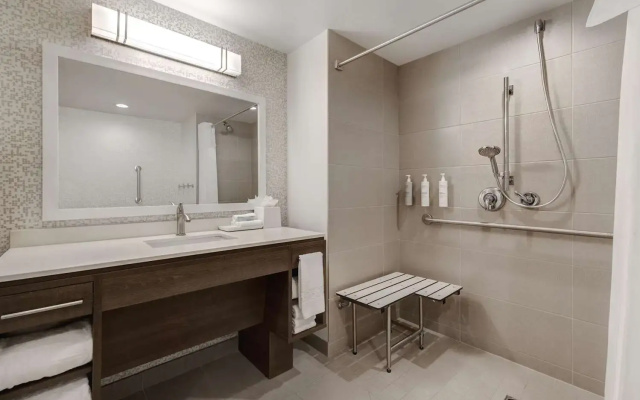 Home2 Suites by Hilton Las Vegas Southwest I-215 Curve