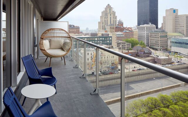 Homewood Suites by Hilton Montreal Downtown, QC