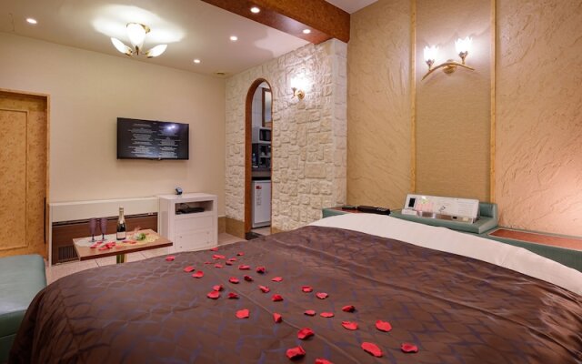 HOTEL METRO - Adult Only