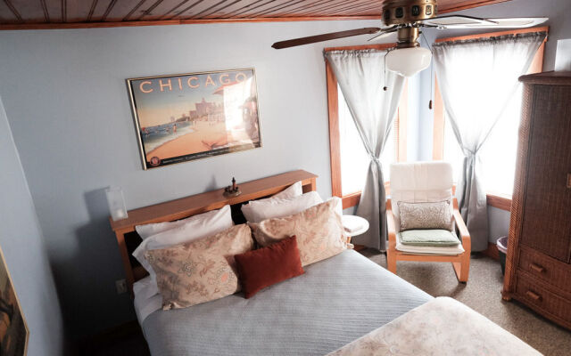 Beacon House Inn Bed & Breakfast