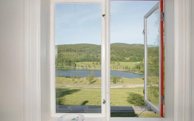 B&B Bjärtrå