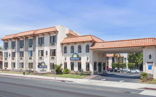 Days Inn by Wyndham Anaheim Near the Park