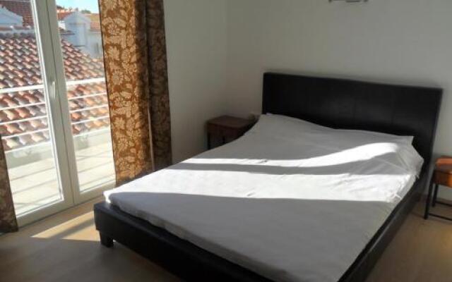 Apartments Leut