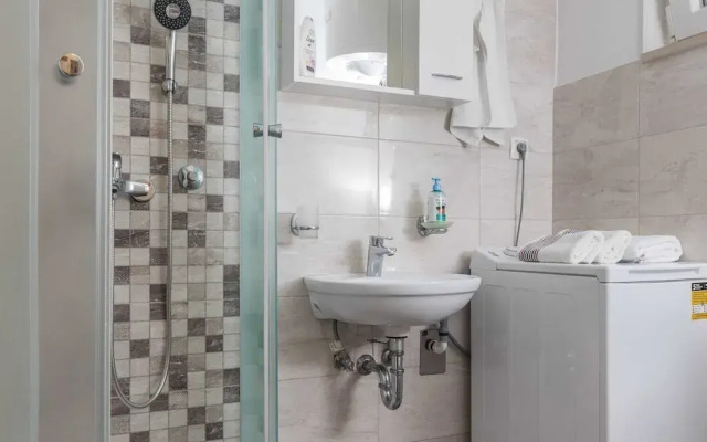 Apartment Meet & Greet- Studio Apartment With Terrace and Sea View