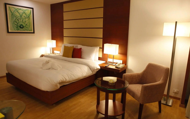 Lemon Tree Hotel Shimona – Guest Rooms – Chennai