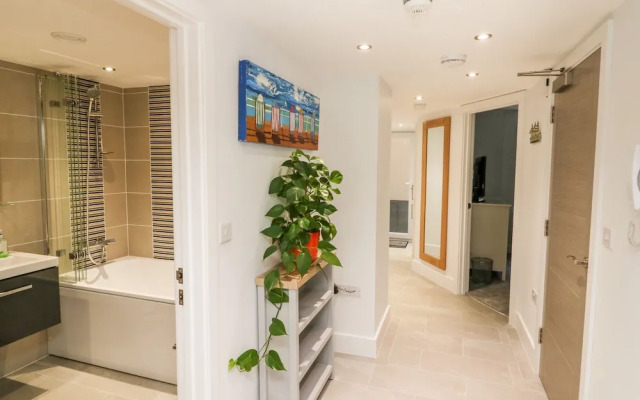 1 Arlington Villas