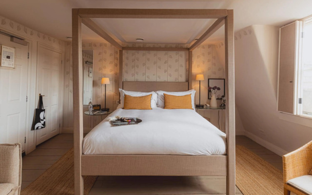 No.15 by GuestHouse, Bath