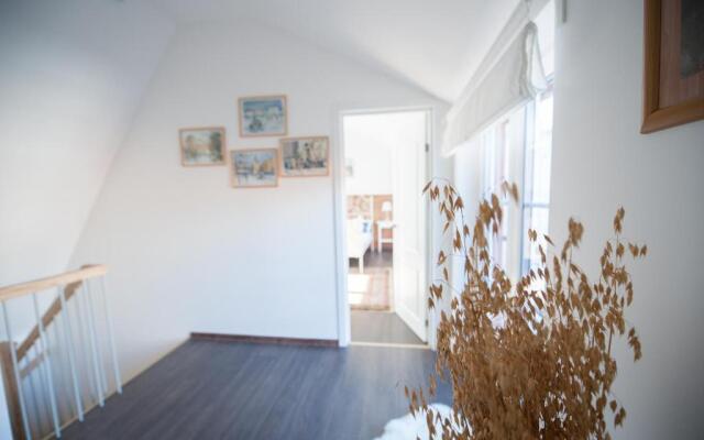 Vilnius Old Town, 3 BDR Penthouse, 100 m2 with Terrace