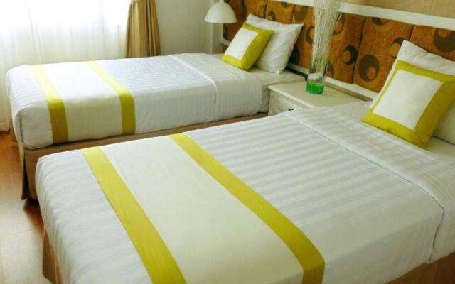 Golden Ant Hotel