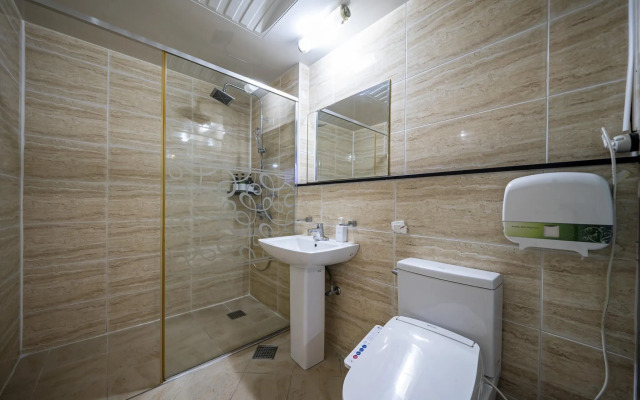 Evian Drive-in in Daejam-dong Pohang