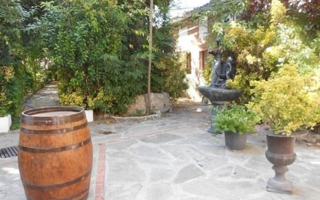 Hostal La Mesnadita