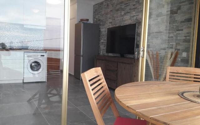Splendide studio front de mer