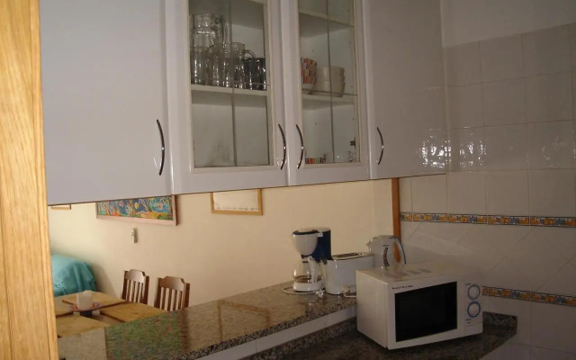 Caesar Apartment