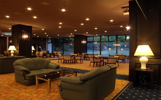 Royal Hotel MINAMI HOKKAIDO SHIKABE – Lobby – Shikabe