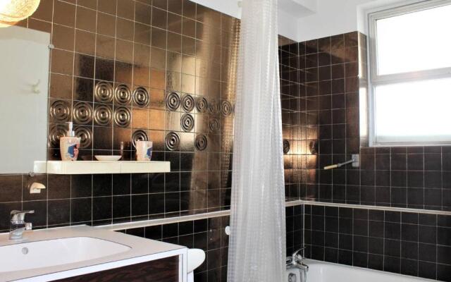 Appartement Villeneuve-Loubet, 1 pièce, 2 personnes - FR-1-252A-8