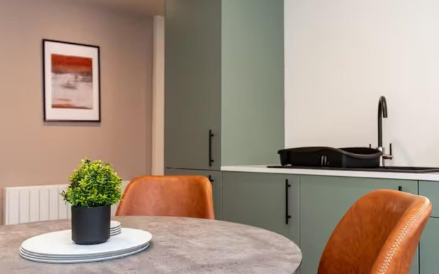 Den 5 - Modern Studio Close to Lcfc Stadium