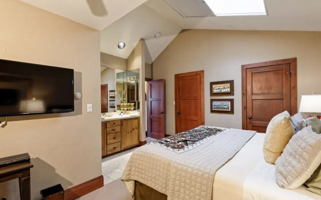 107 Aspen Mountain Rd Condo Unit 1