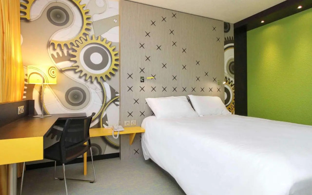 Novotel