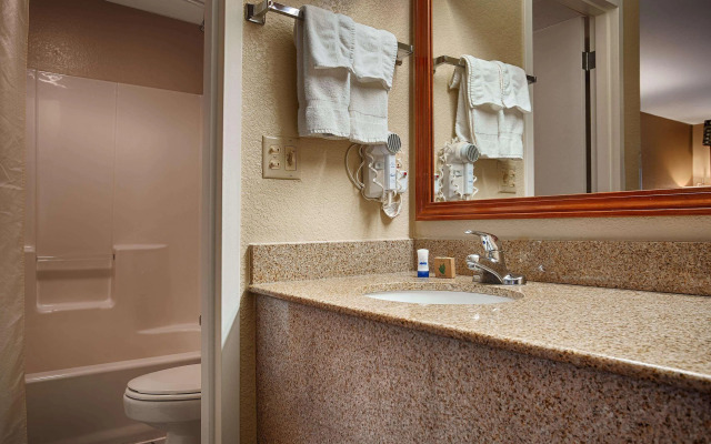 Best Western Windsor Inn