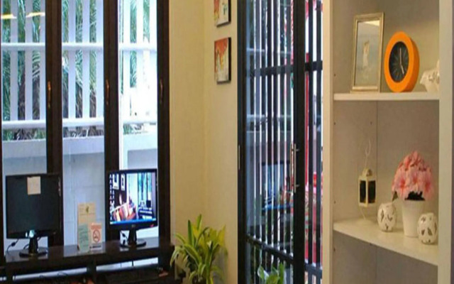 Sawasdee Hotel @ Sukhumvit Soi 8