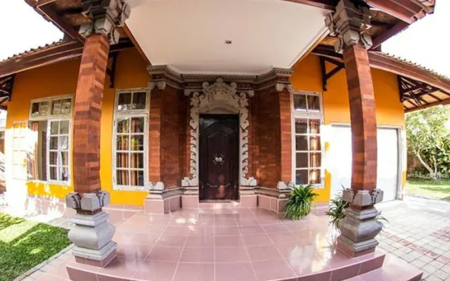 Rumah Frangipani