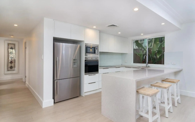 Mandalay Luxury Beachfront Apartments