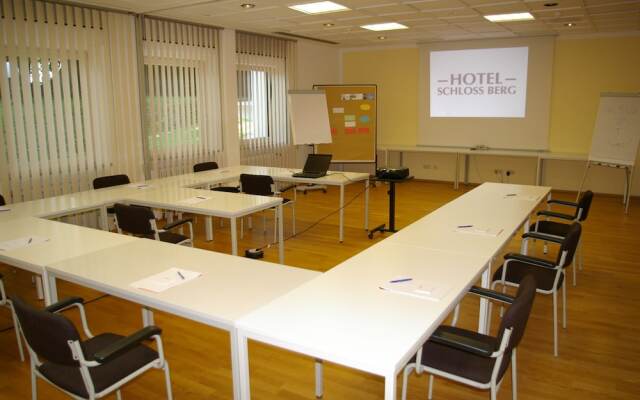 Hotel Schloss Berg