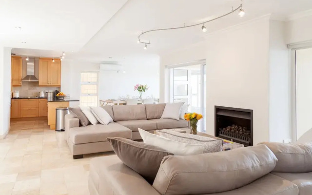 Bay Vista Villa