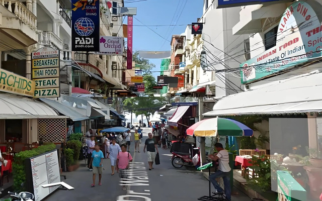Long Beach Hotel Patong