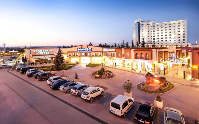 Ikbal Thermal Hotel & Spa