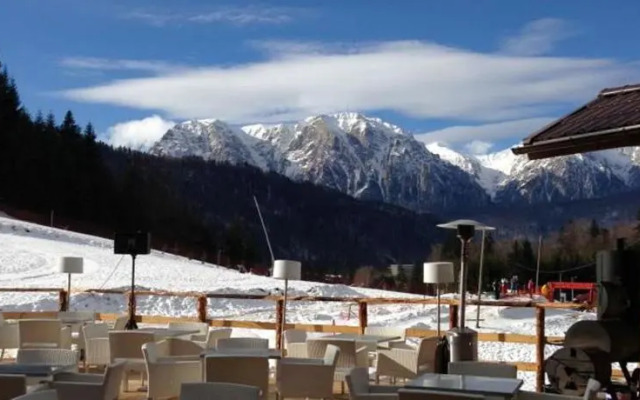 Bonton Chalet