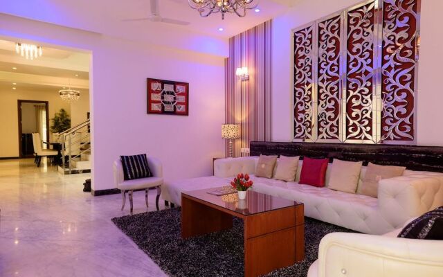 Swiss Royal Suites
