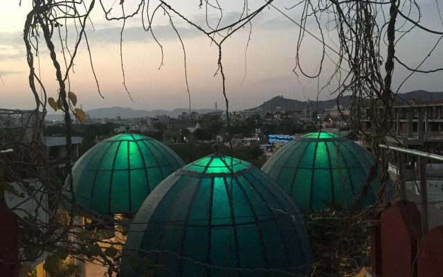 Pushkar Villas Resort