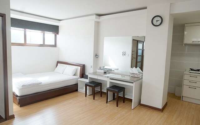 Seogwipo kimjipsa pension