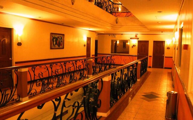 Pacific Breeze Hotel and Resort