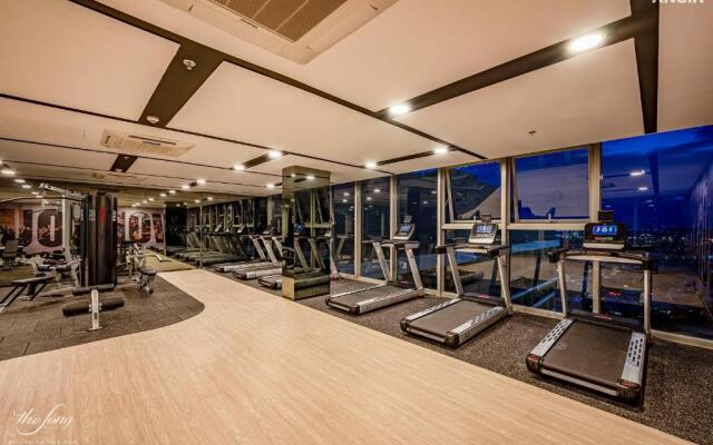 BIG SALE Louis&Jack Homie Studio 50m2 with Balcony