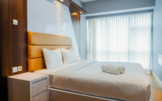 Luxury 2BR Apartment at Supermall Mansion La Riz