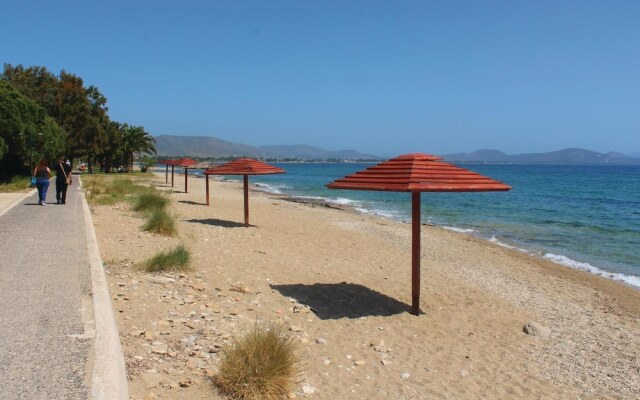 Awesome Home in Nea Makri With Wifi and 3 Bedrooms
