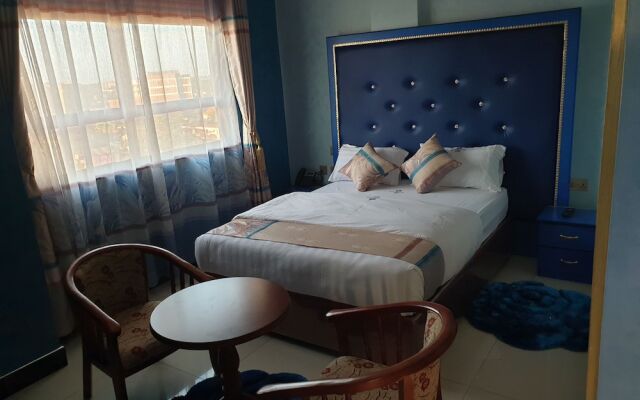 Signature Suites & Hotel