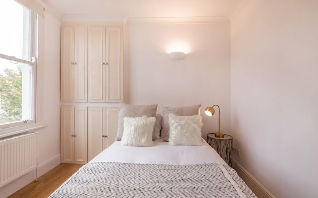 Paddington Apartments by Allô Housing