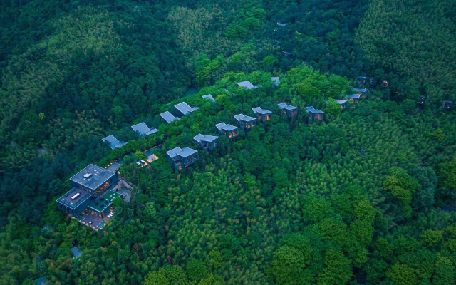 Meijie Mountain Hotspring Resort
