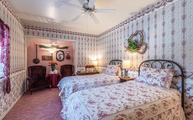 Apples Bed & Breakfast