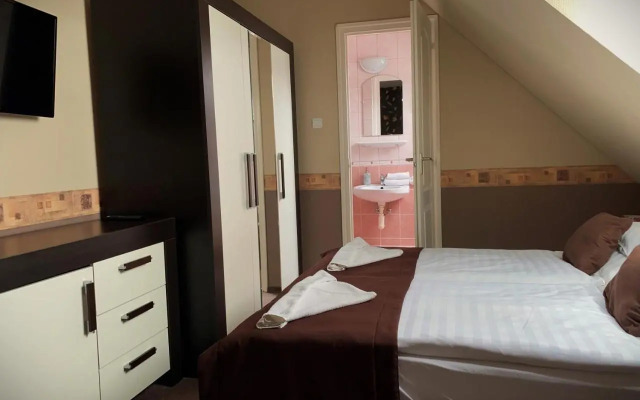 Kék Lagúna Apartmanok