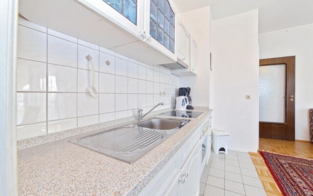 Stunning Home in Klenovica With Wifi and 3 Bedrooms
