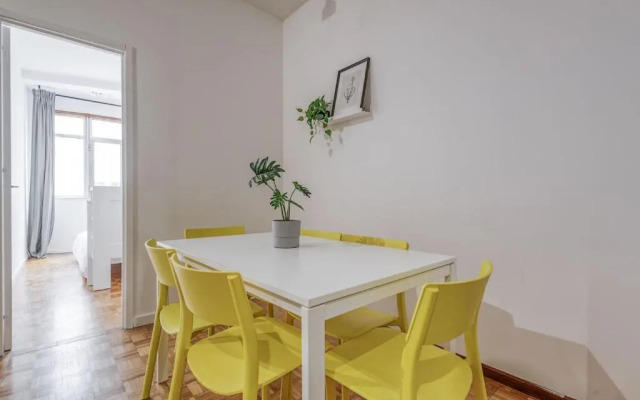 Travel & Live Alegria 248